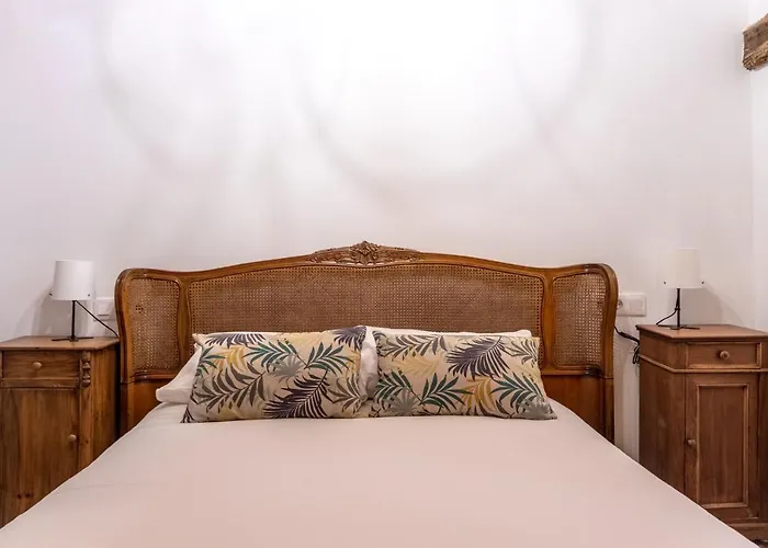 Bilbao Nature With Parking By Aston