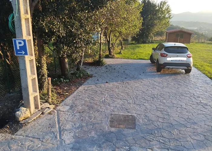 Bilbao Nature With Parking By Aston *